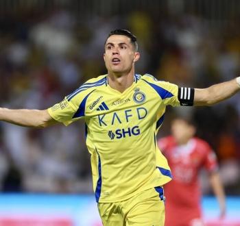 الهلال يتوصل إلى اتفاق نهائي مع رونالدو