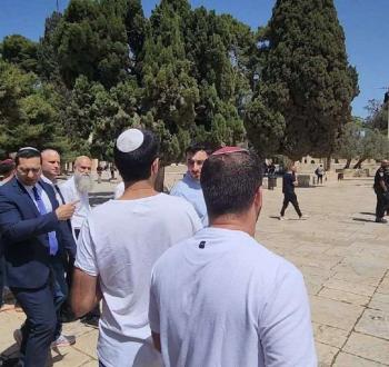 خلال مشاركة إيتمار بن غفير في اقتحام الأقصى اليوم.jpg