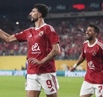 الأهلي المصري يحسم مصير لاعبه الفلسطيني وسام أبو علي