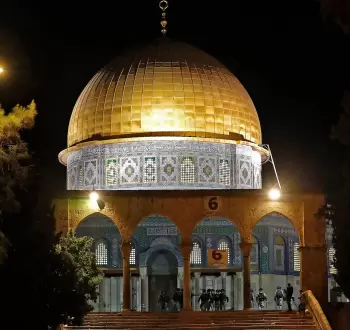 المسجد الأقصى ليلا.webp