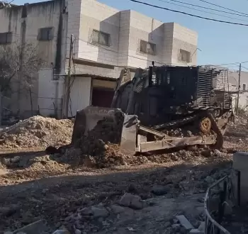 جرافات الاحتلال في مخيم طولكرم