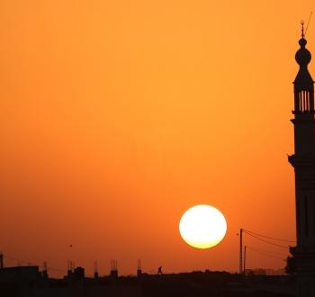 أجواء خماسينية.jpg
