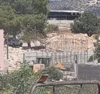 هدم مدرسة قيد الإنشاء في طوباس.jpeg