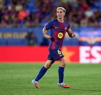 الصدمة .. برشلونة يُعلن تفاصيل إصابة جافي ومدة غيابه
