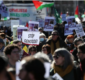 متظاهرون في مدريد ضد الإبادة في فلسطين