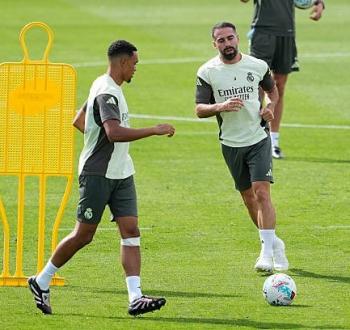 موقف ثنائي ريال مدريد من المشاركة في الكلاسيكو