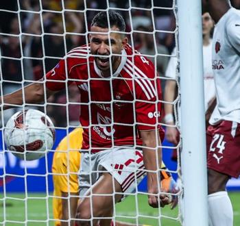 الأهلي يتأهل لنهائي كأس السوبر المصري