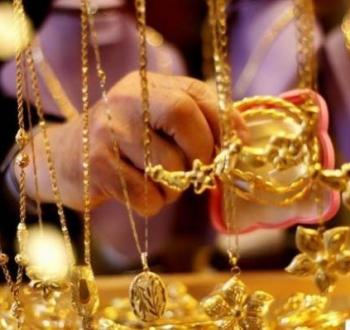 تحديث أسعار الذهب في مصر اليوم: عيار 21 والعوامل المؤثرة