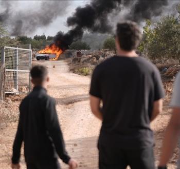 إحراق مركبة فلسطينية.jpg