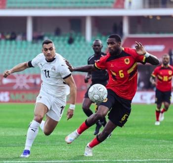 مصر المتأهلة سلفاً تتعادل أمام انجولا في أمم إفريقيا