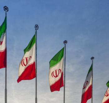 إيران