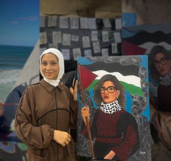الطفلة سارة