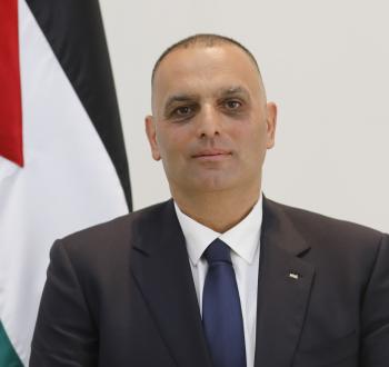 الوزير أشرف الأعور