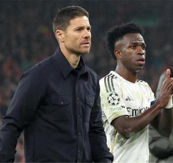 7 لاعبين رفضوا توديع ألونسو بعد رحيله عن ريال مدريد