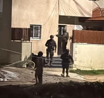 مداهمة منزل بالضفة