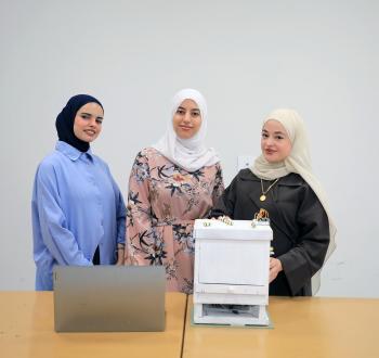 نظام ذكي لمراقبة خلايا النحل.JPG