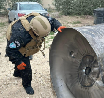 شظايا.png