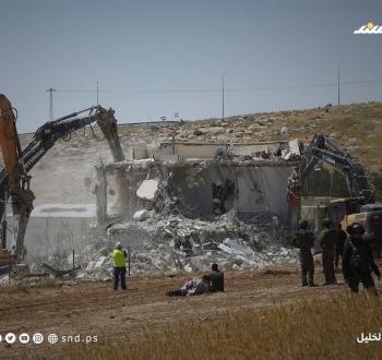 الاحتلال يشرّد عائلة فلسطينية بعد هدم منزلها في قرية الديروات