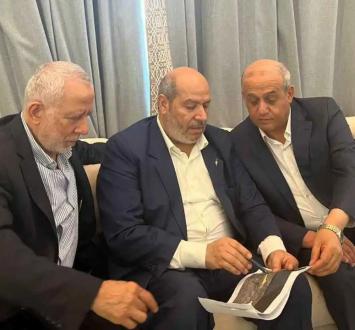 خليل الحية.jpg
