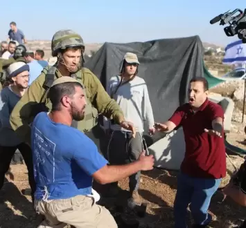 مستوطنون متطرفون يعتدون على فلسطينيين في الضفة الغربية