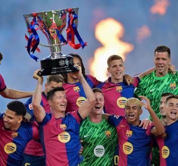 الأهلي يواجه برشلونة في كأس خوان جامبر