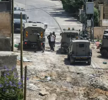 اعتقال فلسطيني بعد محاصرة منزله.webp