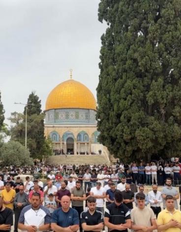 صلاة الجمعة في الأقصى