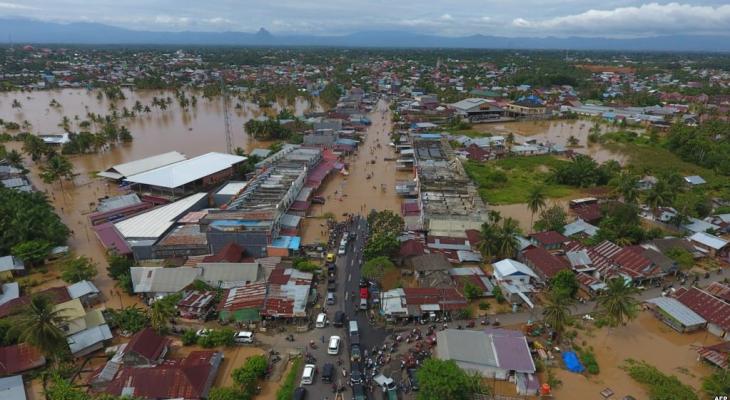 فيضانات أندونيسيا