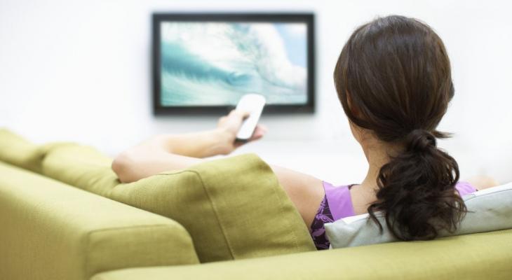 دراسة تحذّر من مشاهدة التليفزيون لعدة ساعات يومياً للتلفاز تؤثر على صحة القلب