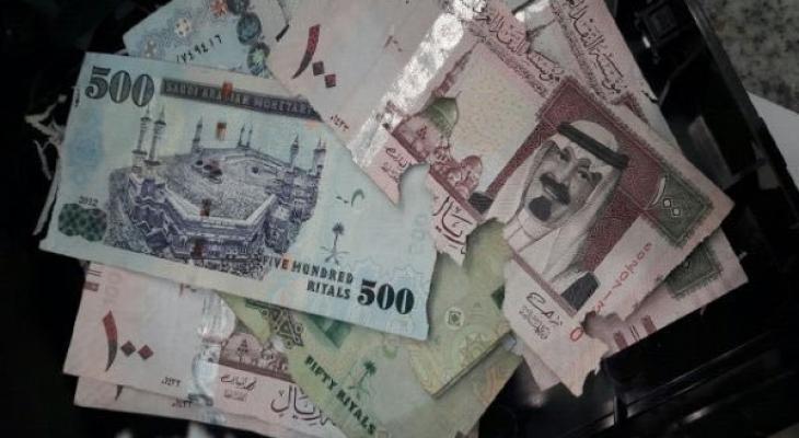 فأر يقضم آلاف الأوراق المالية بمصرف سعودي