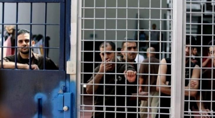 سجون الاحتلال.jpg