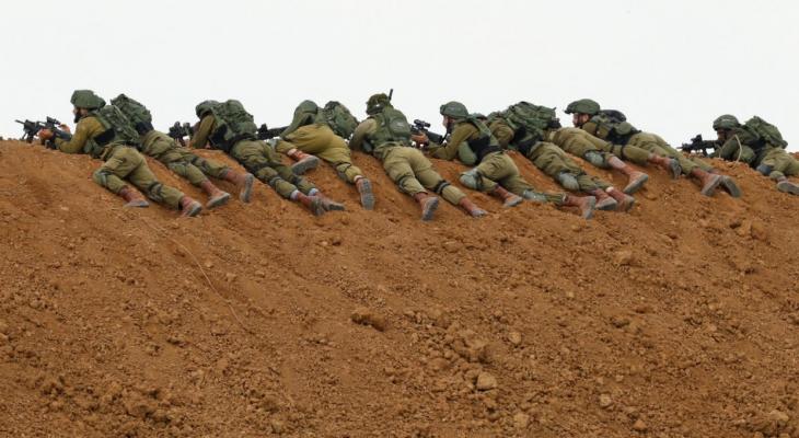 w1240-p16x9-gaza_israeli_soldiers.jpg