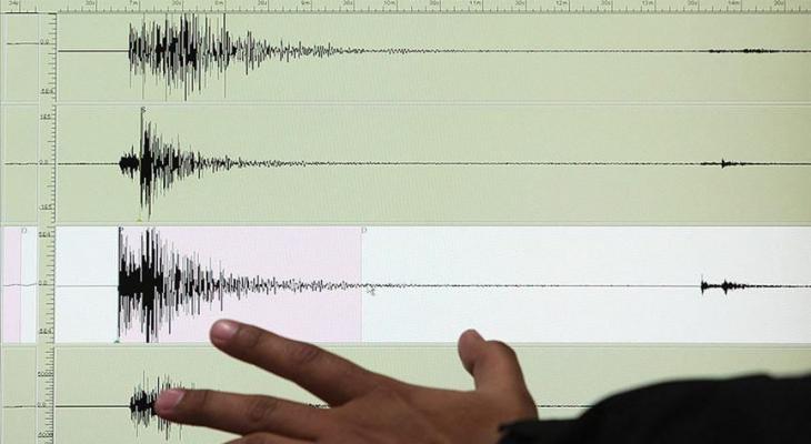 زلزال يضرب سواحل إندونيسيا.jpg