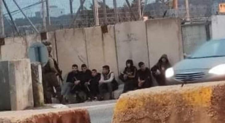 الاحتلال يعتقل 7 فتية من سلفيت