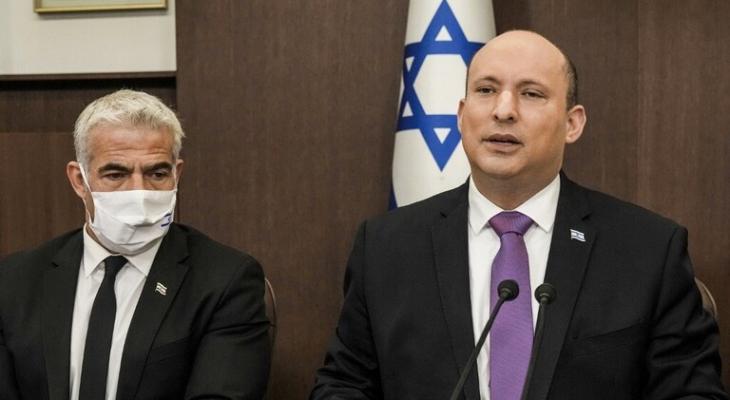 رئيس الوزراء الإسرائيلي نفتالي بينيت ووزير الخارجية الإسرائيلي لائير لابيد