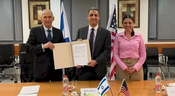 اتفاقية تعاون بين أمريكا وإسرائيل
