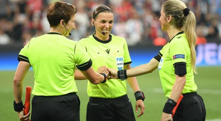 124-223159-stephanie-frapart-1st-female-referee-2.jpeg