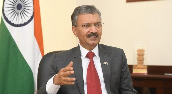 السفير الهندي في قطر ديباك ميتال
