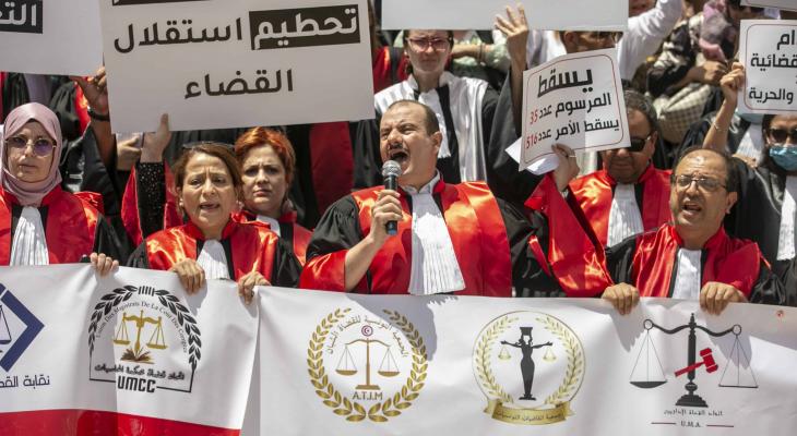 اعفاء-القضاة-في-تونس-scaled.jpg