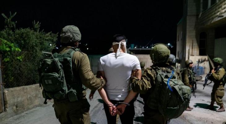 خلال اعتقال الاحتلال لمواطن فلسطيني من رام الله.jpg