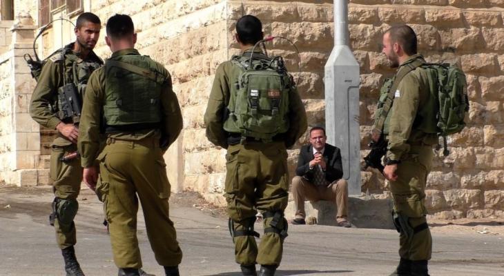 اعتقال الاحتلال لفلسطيني من الخليل.jpg
