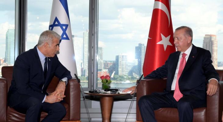 رئيس الوزراء الإسرائيلي لابيد والرئيس التركي أردوغان