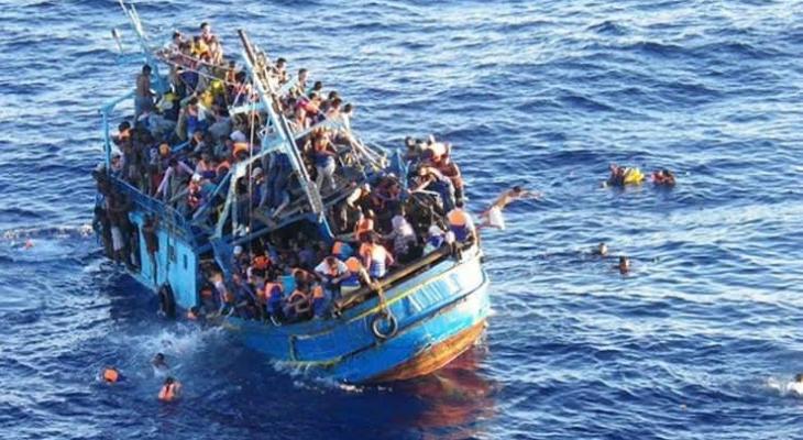 غرق قوارب الهجرة.