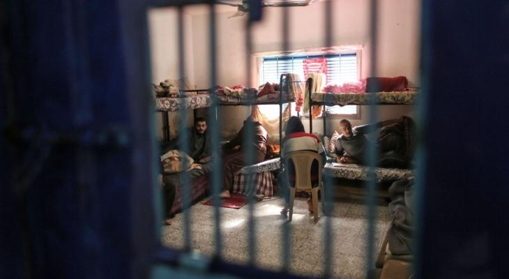 سجون الاحتلال.jpg