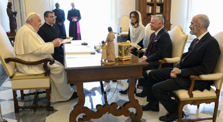 ملك الأردن وبابا الفاتيكان