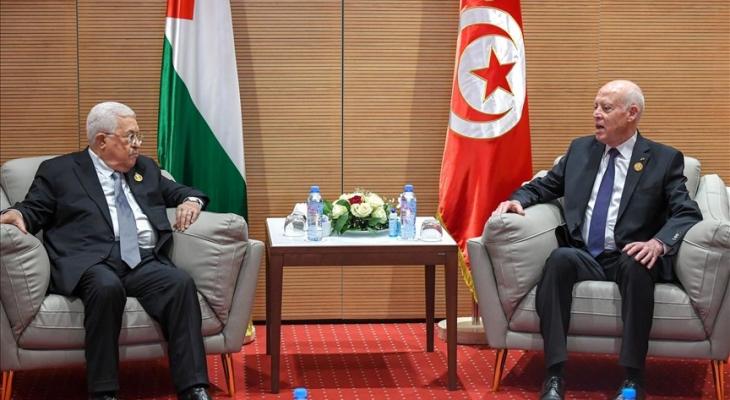 الرئيس الفلسطيني والرئيس التونسي.jpg