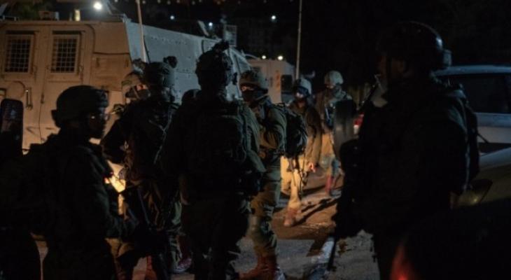اقتحامات إسرائيلية ليلية في الضفة الغربية.jpg