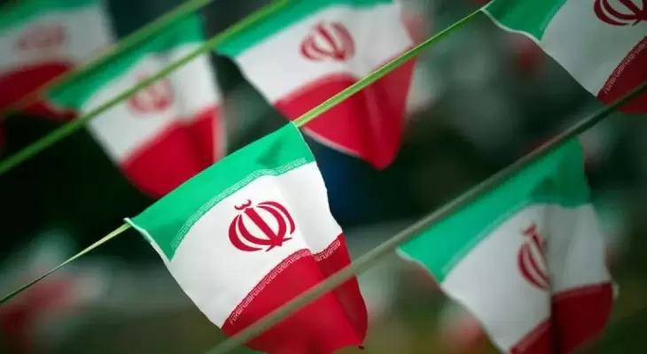 علم إيران.webp