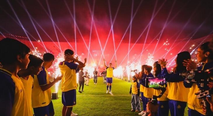 النصر يقدم النجم البرتغالي رونالدو للجماهير السعودية