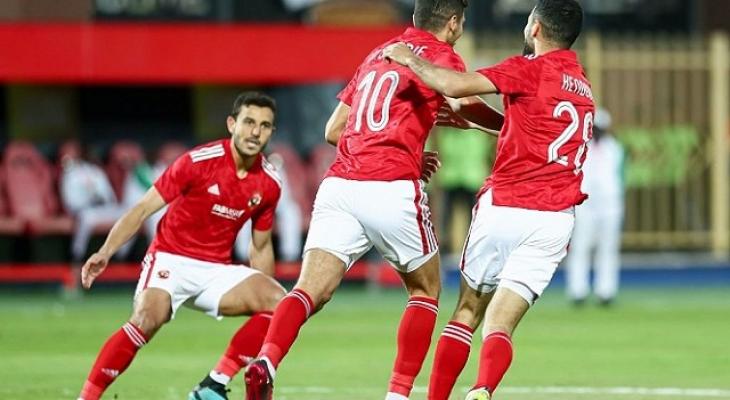 الأهلي المصري يُجدد عقود 3 لاعبين أساسيين